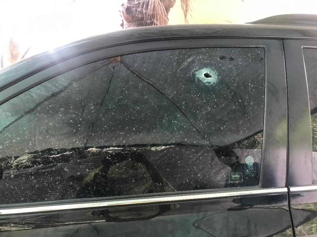 Armed bandits open fire on Emir of Birnin Gwari's convoy (photos) 10