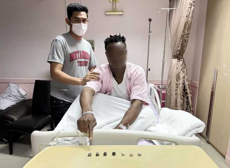 Nigerian Man swallows seven packs of cocaine during drug sting in Thailand 6