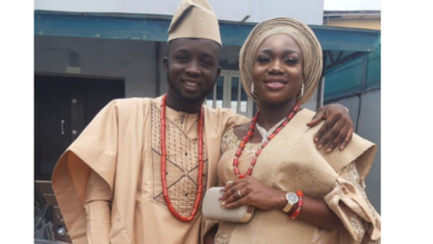 Photo of She married me with 200k in my account, and we lived in a single ROOM in my grandmother’s house – Nigerian man says as he hails his wife