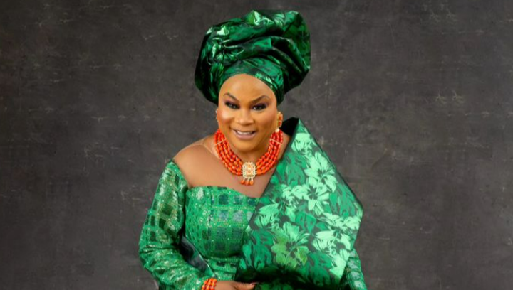 (Photos) Veteran actress, Sola Sobowale’s daughter set to wed her heartthrob 5