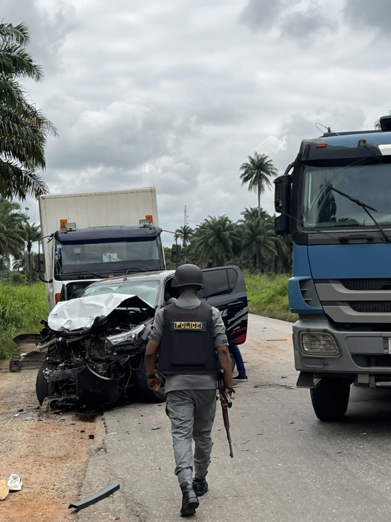 Rapper Odumodublvck involved in ghastly car accident (photo) 4