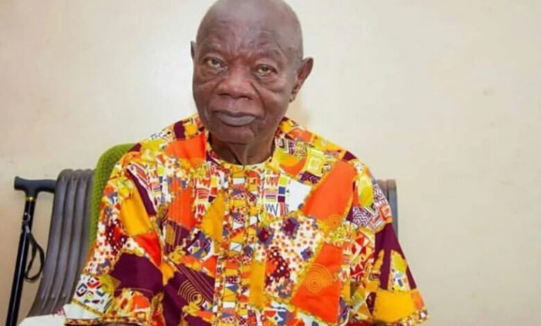 “Gwo Gwo Gwo Ngwo” crooner, Mike Ejeagha dies at 95 1 “Gwo Gwo Gwo Ngwo” crooner, Mike Ejeagha dies at 95 1