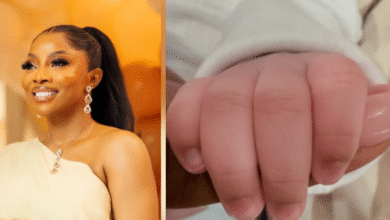 Photo of Media personality, Toke Makinwa announces birth of her daughter.