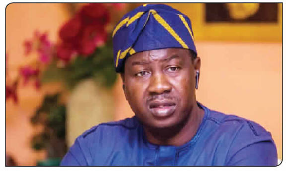 Photo of Arm yourselves. Buy crossbows, Ak-47rifles, RPG launchers -Former Lagos State Governorship candidate Babatunde Gbadamosi urges Nigerians to arms themselves against “Fulani Muslim Jihadist Terrorists”