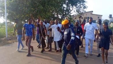 Photo of BREAKING: Sowore, Ejimakor, 12 Other Protesters Released From Kuje Prison