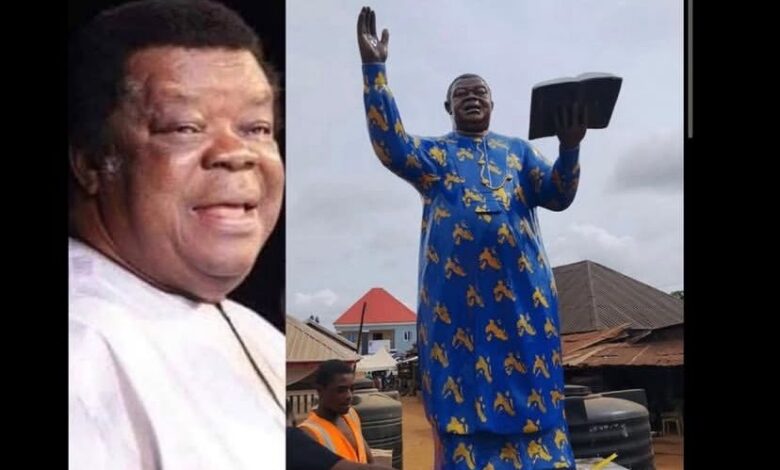 Photo of Rev. Uma Ukpai Immortalised in Abia as Calls Grow for State Recognition