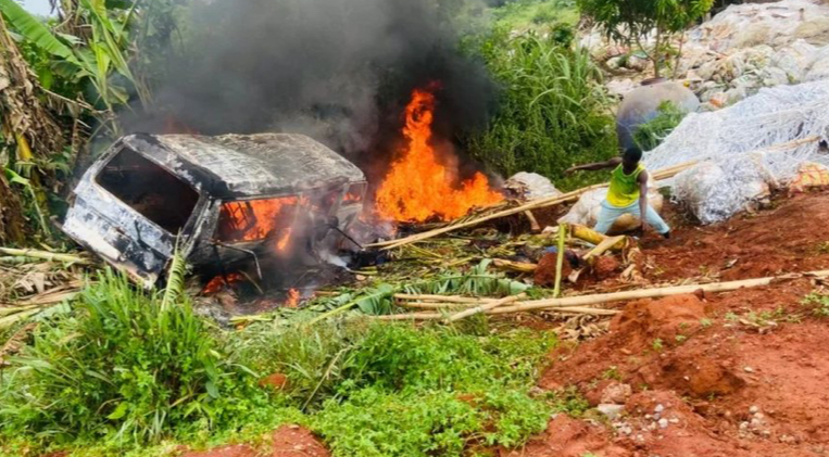 Photo of Five Dead, Ten Injured in Abeokuta-Lagos Expressway Crash