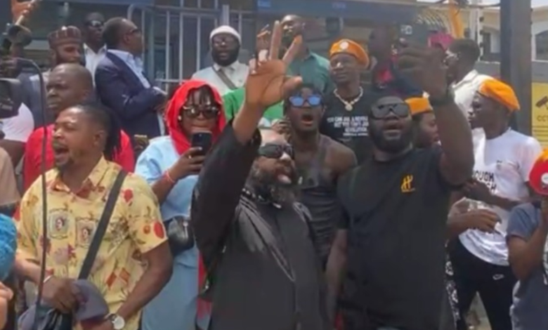 Photo of ”MTN Ole!” — Sowore Leads Protest Over High Telecom Charges