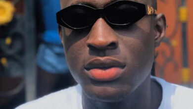 Photo of Carter Efe reacts after Babcock disputes his alleged first-class certificate