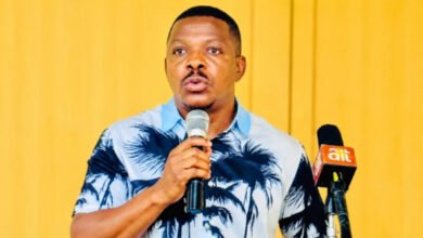 Photo of If you earn below N300k, the difference between you and Almajiri is plate – Abuja politician says