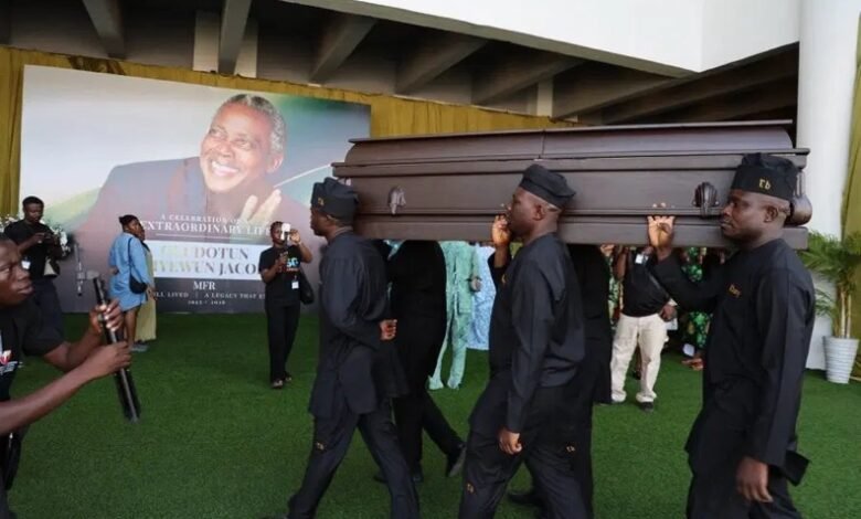 Olu Jacobs laid to rest in Lagos 1 Photo of Olu Jacobs laid to rest in Lagos